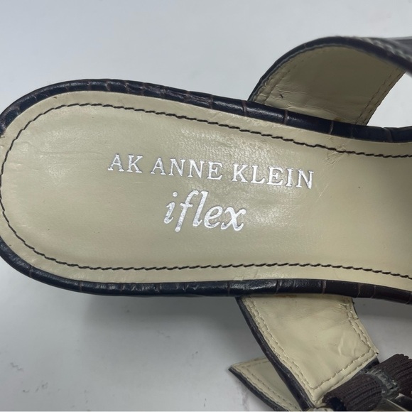 AK Anne Klein Sandals Womens 6.5M iflex Akberlynn Brown Embossed Leather Shoes - Picture 8 of 14